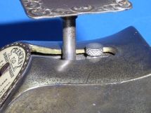 detail 7